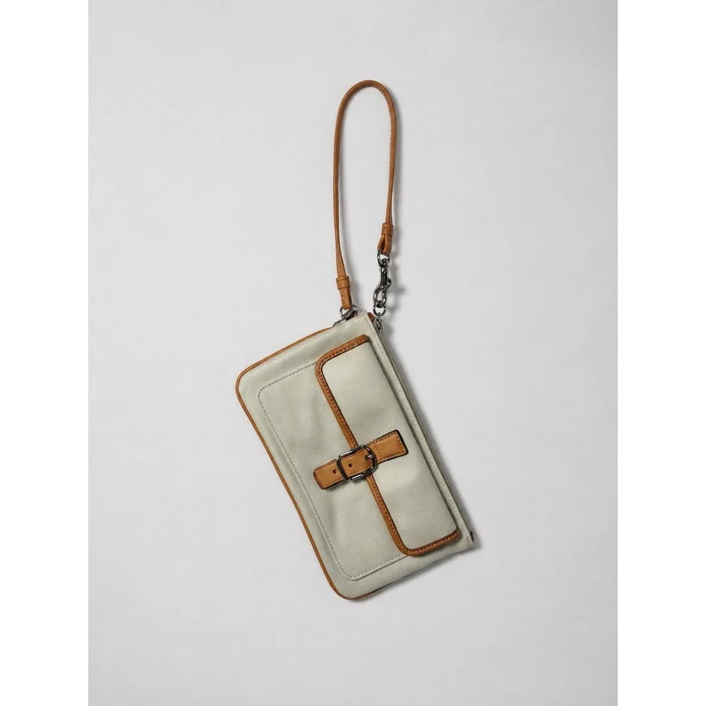 Coach Vintage Y2K Soho Canvas Buckle Flap Wristlet Bag Clutch Tan Camel OS